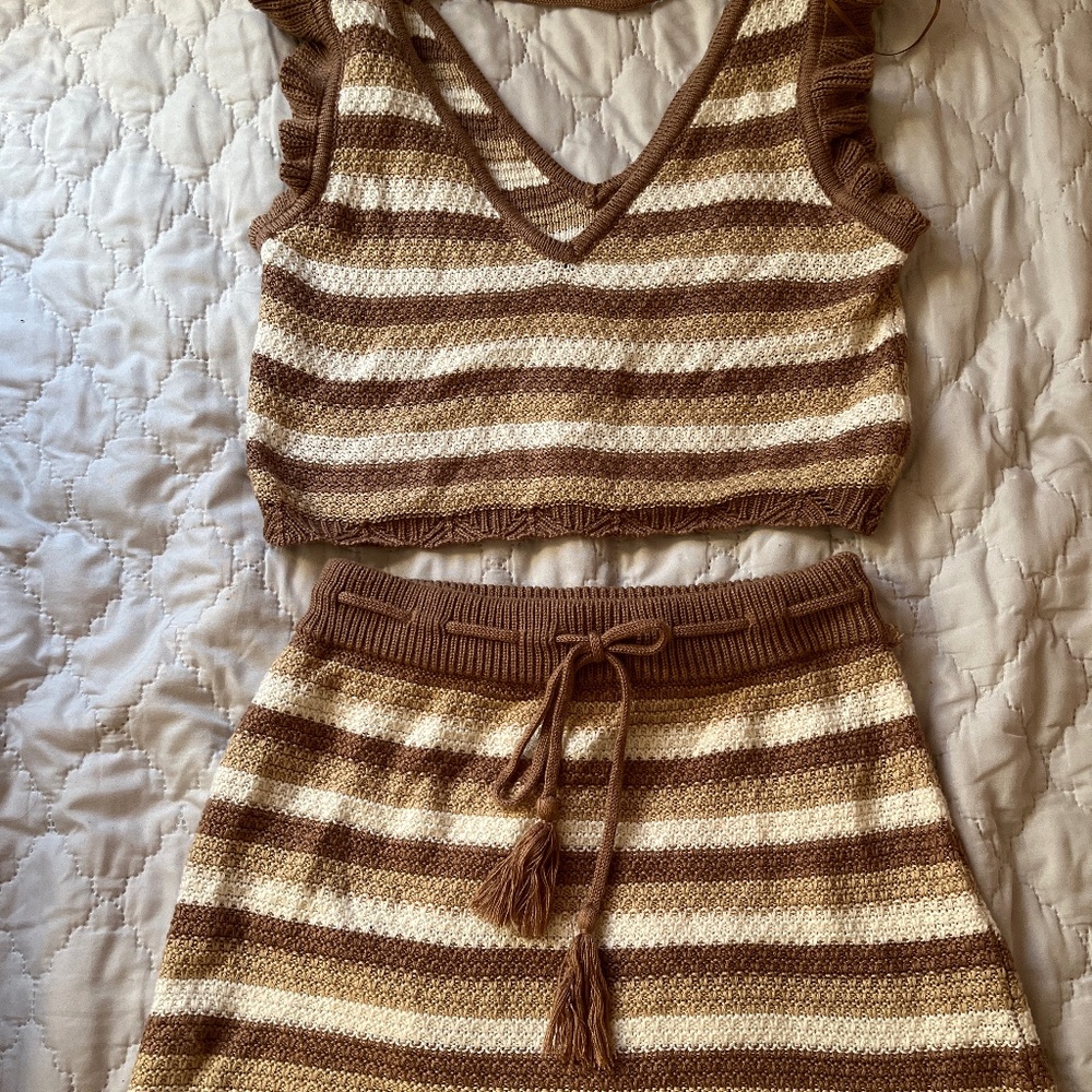 Knit skirt and top